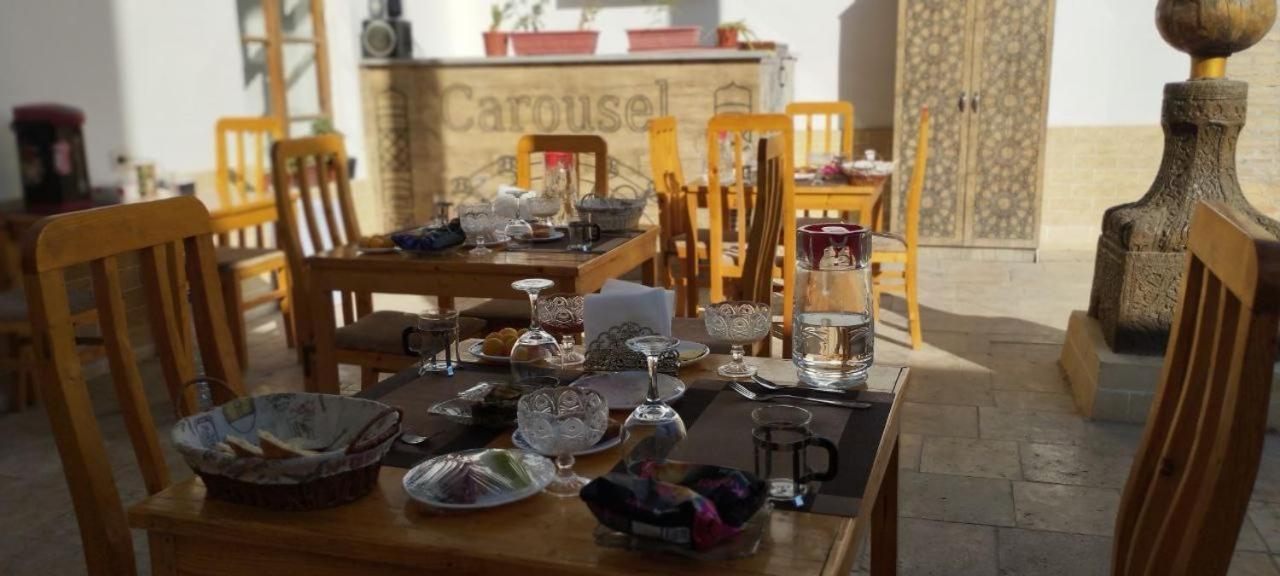 Carousel Hotell Khiva Eksteriør bilde